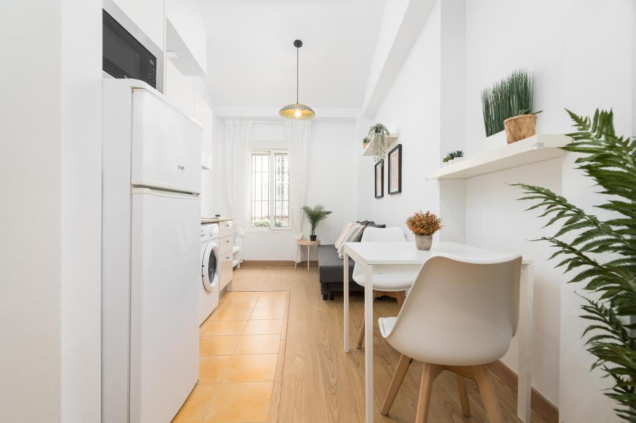 Precioso Apartamento Con Habitacion Separada En Centro Historico De Malaga Zewnętrze zdjęcie