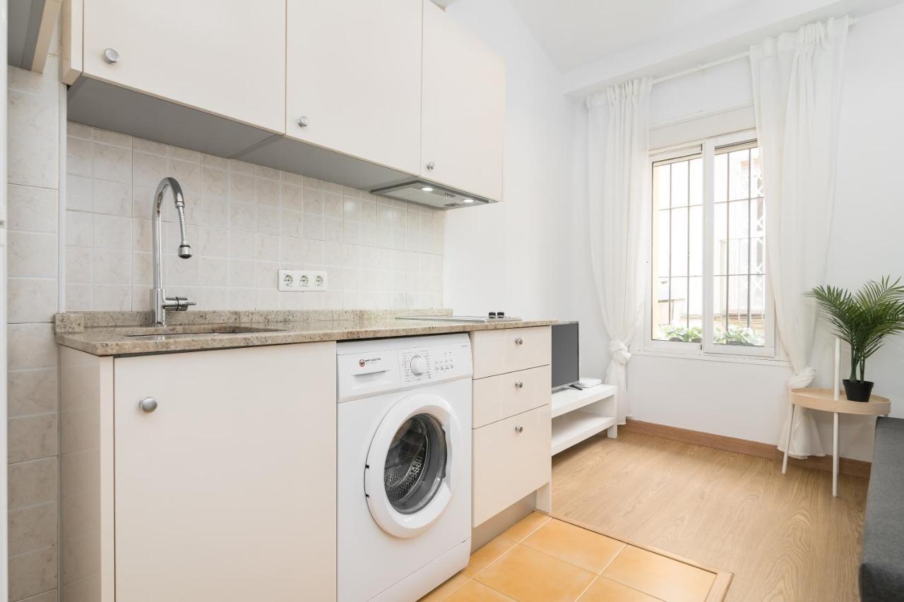 Precioso Apartamento Con Habitacion Separada En Centro Historico De Malaga Zewnętrze zdjęcie