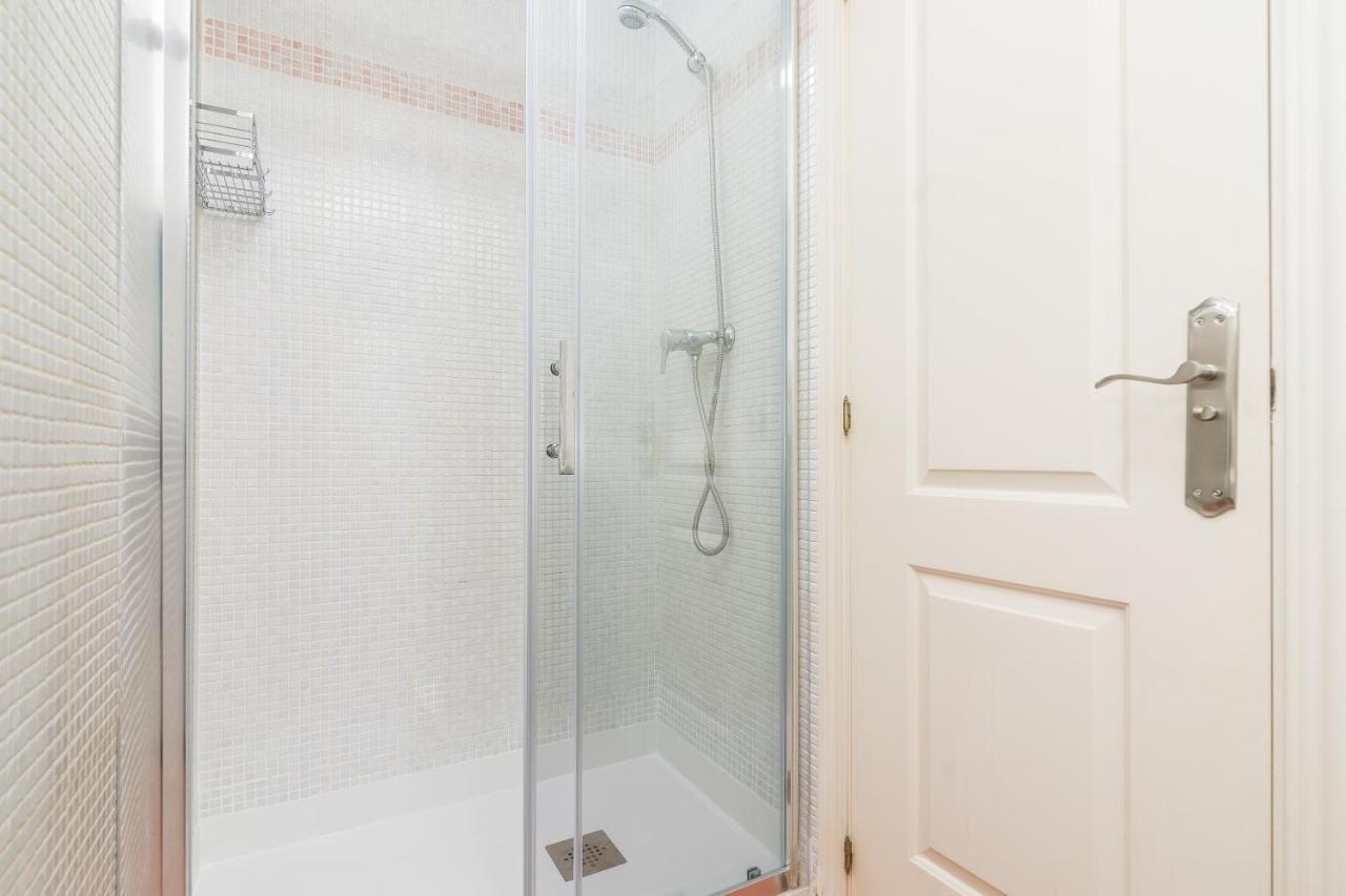 Precioso Apartamento Con Habitacion Separada En Centro Historico De Malaga Zewnętrze zdjęcie